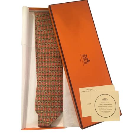 cravatta hermès outlet|cravat hermes en soie.